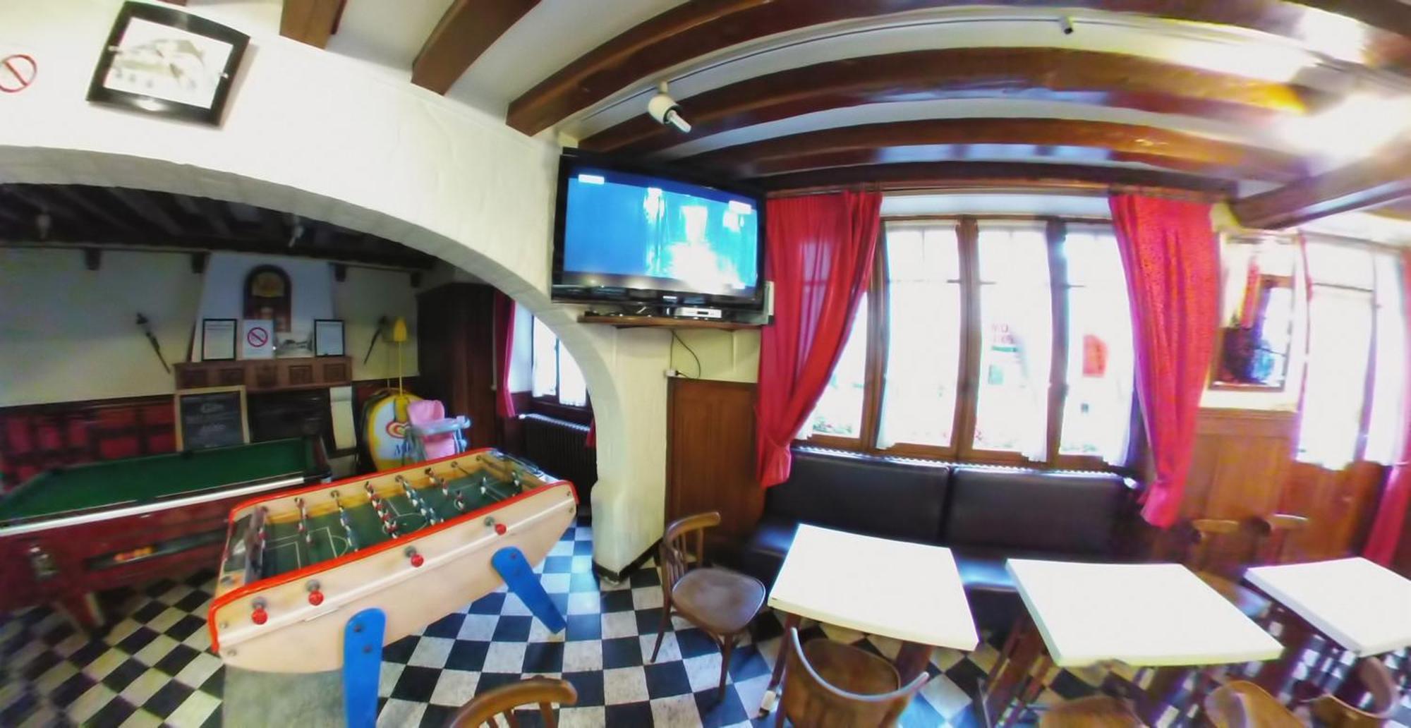 Hotel Au Bon Coin Cloyes-sur-le-Loir エクステリア 写真